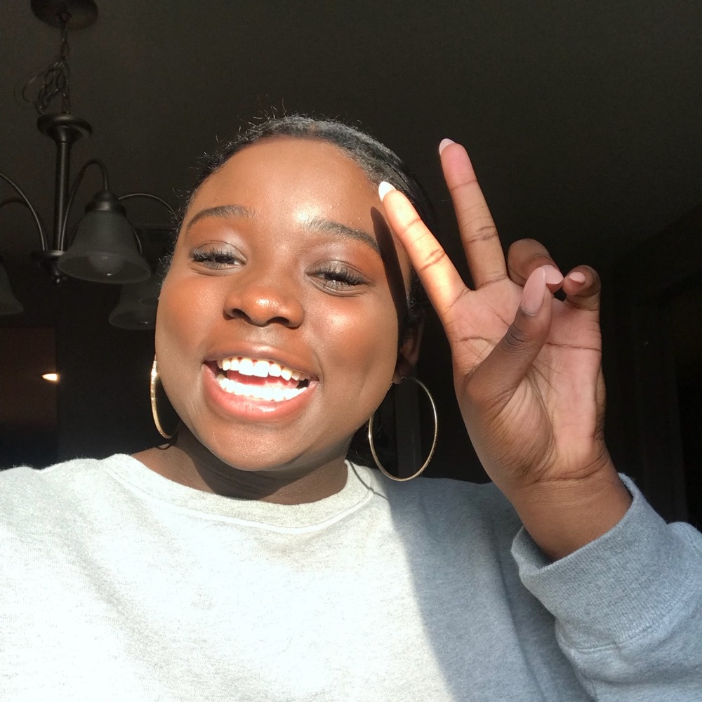 Meet your Posher, Savannah